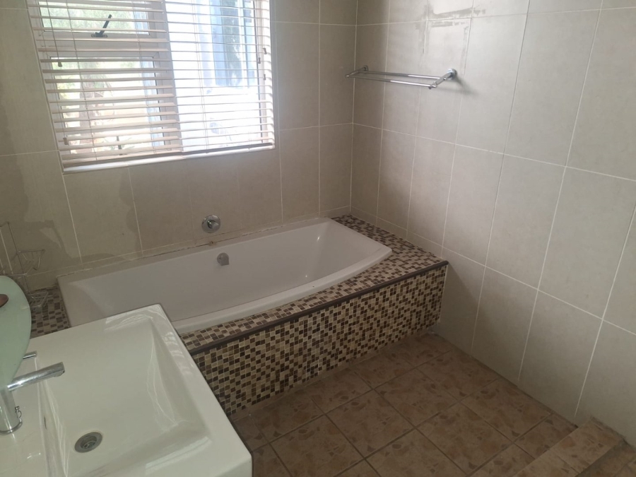 7 Bedroom Property for Sale in Dan Pienaar Free State